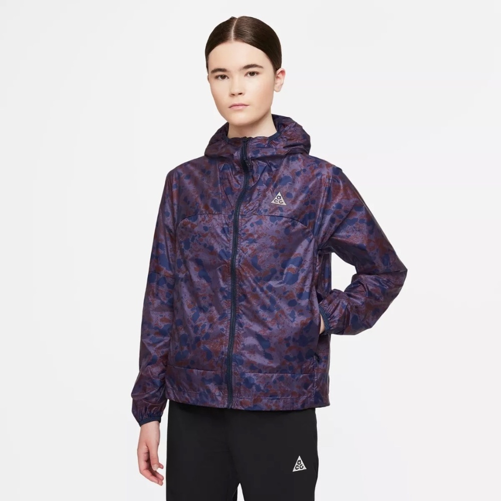 Nike ACG windbreaker with hood